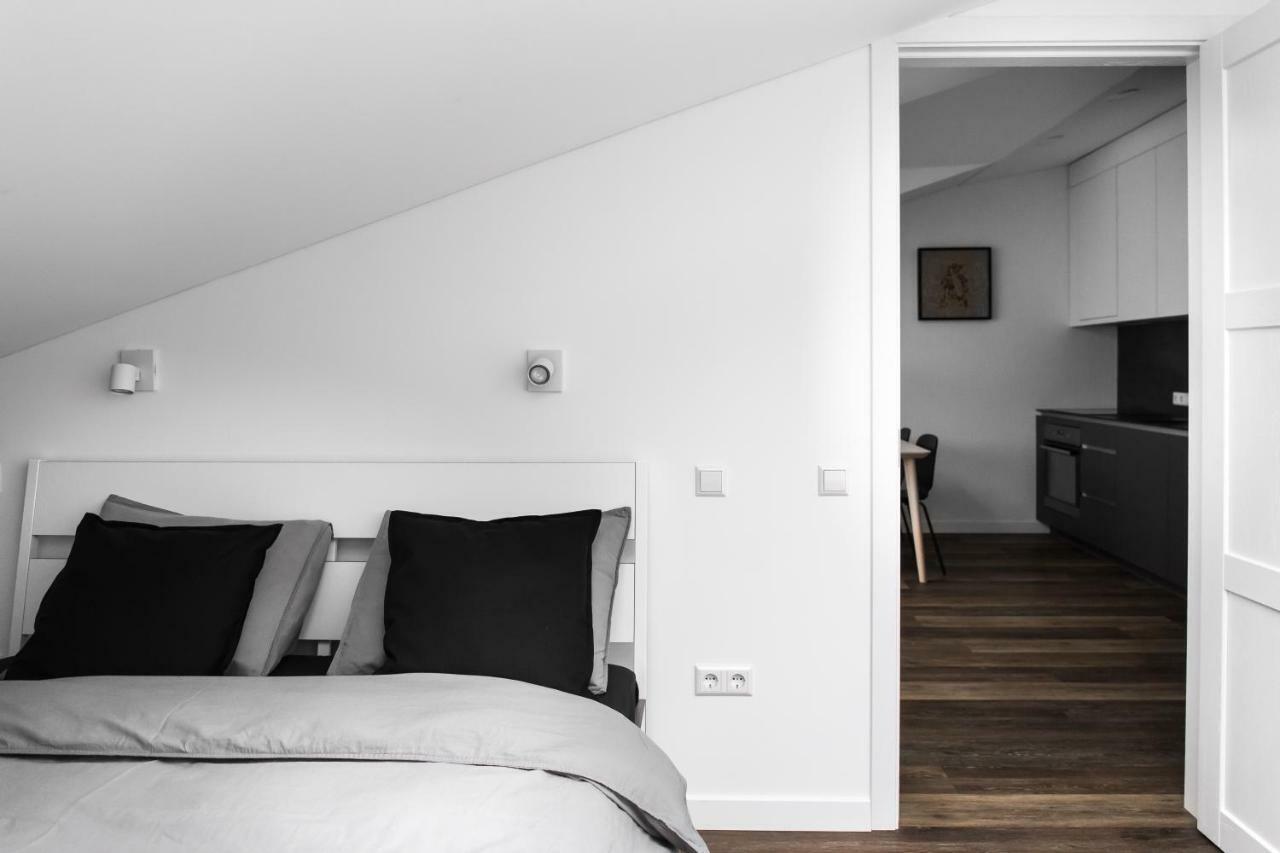 Deluxe Apartments By Hostlovers Каунас Екстер'єр фото