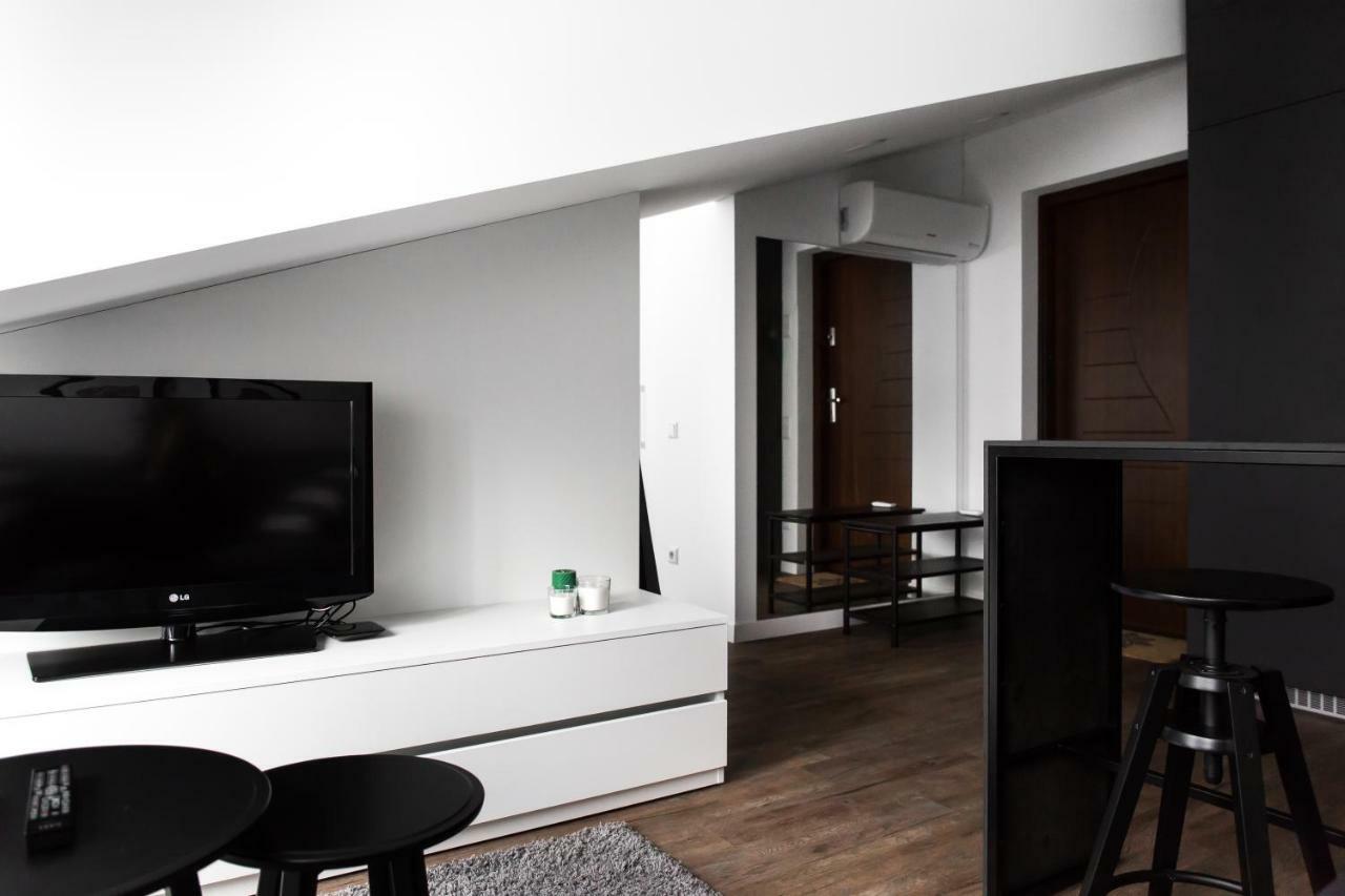 Deluxe Apartments By Hostlovers Каунас Екстер'єр фото
