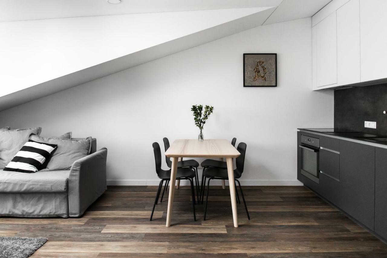 Deluxe Apartments By Hostlovers Каунас Екстер'єр фото