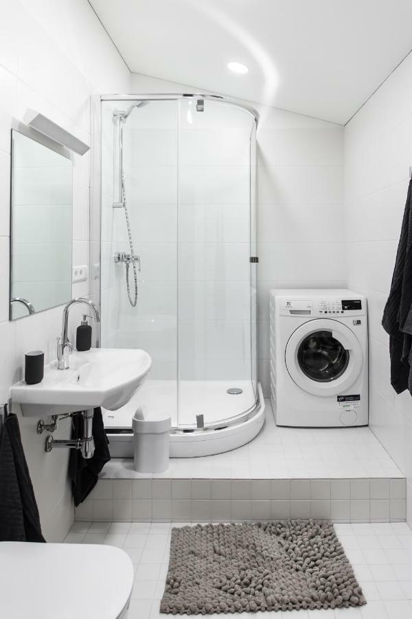 Deluxe Apartments By Hostlovers Каунас Екстер'єр фото