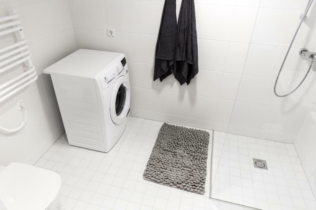 Deluxe Apartments By Hostlovers Каунас Екстер'єр фото