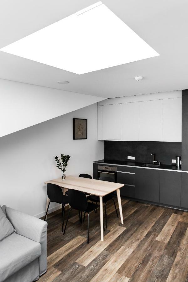 Deluxe Apartments By Hostlovers Каунас Екстер'єр фото