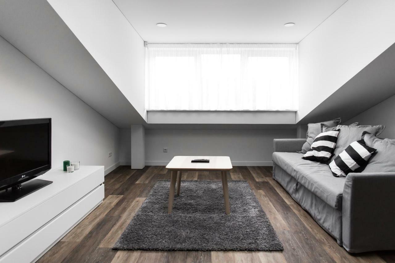 Deluxe Apartments By Hostlovers Каунас Екстер'єр фото
